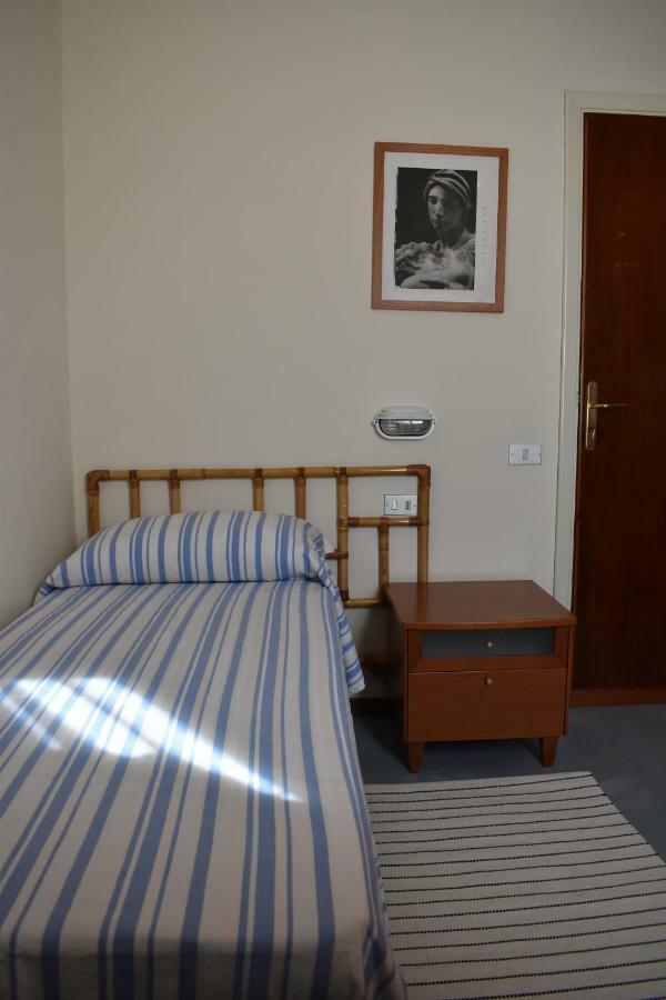 Hotel Sole Marina di Massa Buitenkant foto